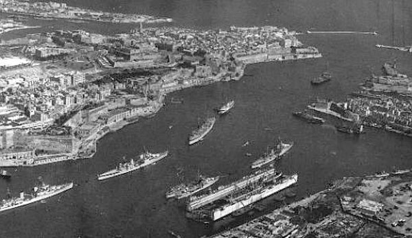Grand Harbour, Valletta, Malta, 1955