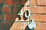St. Leonard's 40 marker, 17 St. Stephens Street. The 'STL' from the marker disappeared between 1986 and 2001
