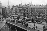 Bristol Bridge in 1902. Everything to the right of the bridge was destroyed during World War II.