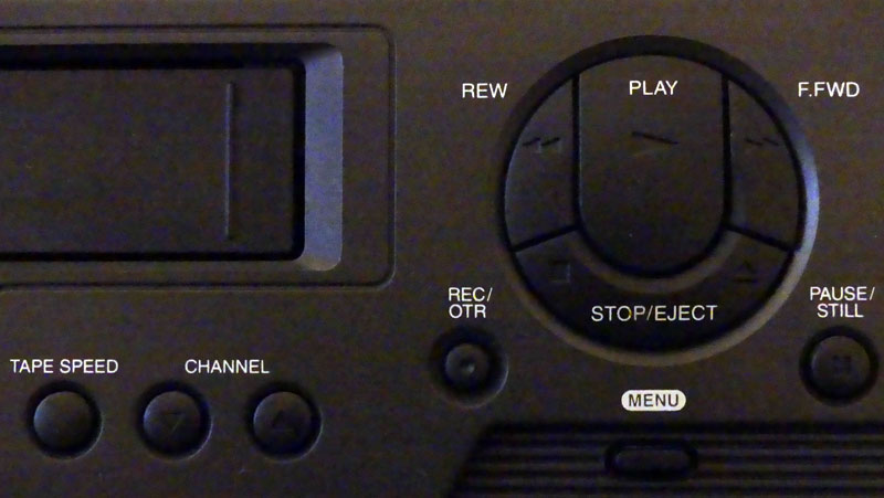Sylvania KVS600A VHS player front controls