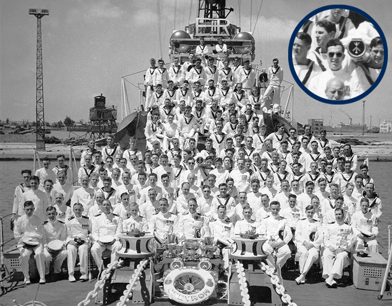 HMS Chevron's crew