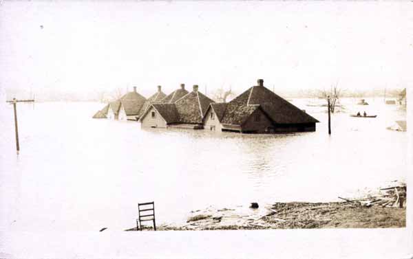 1913  Flood