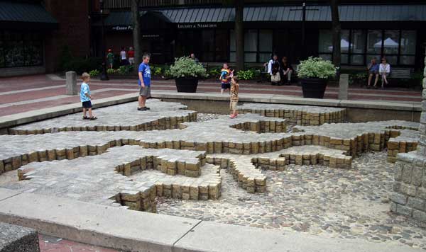 Salem - East India Square Fountain