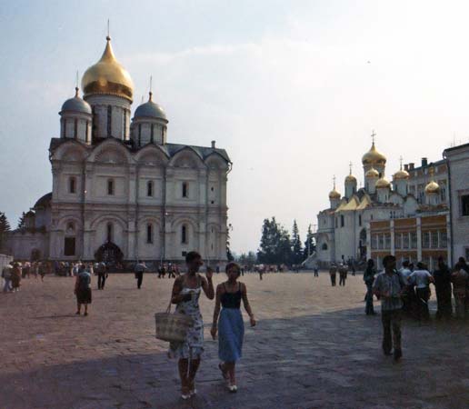 Kremlin: Church of the Archangel and Church of the Annunciation