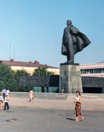 Lenin, Tselinograd
