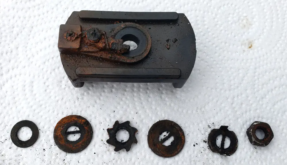 The winder mechanism removed from the winder