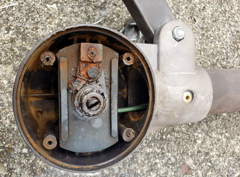 Reassembly of the cleaned and oiled winding mechanism parts