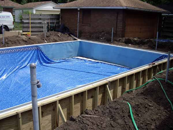 The new pool liner
