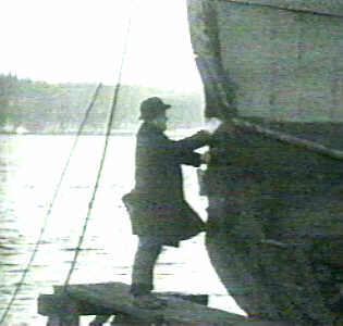 Damage to SS Vidar's bows
